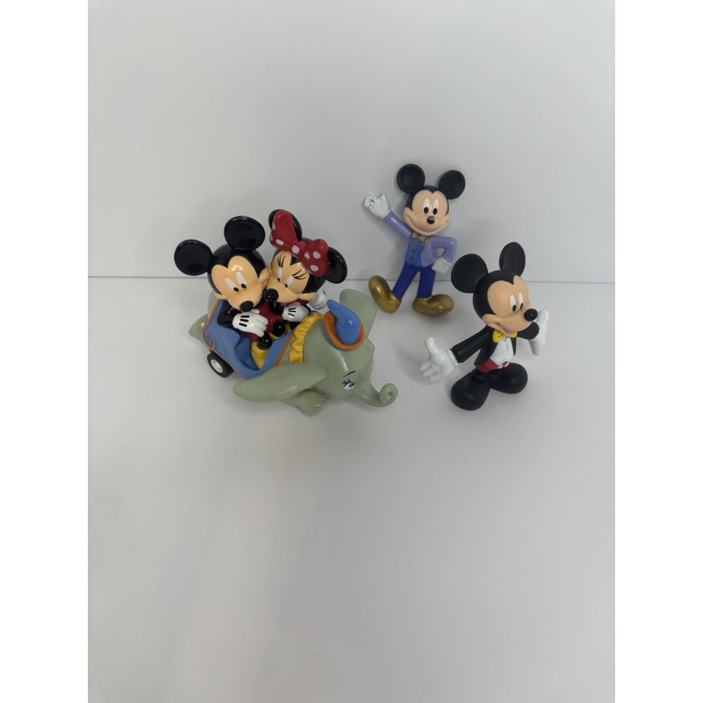 Disney Parks Mickey &‎ Minnie Dumbo Ride Pull‑Back Toy – Exclusive w/ 2 Mickeys